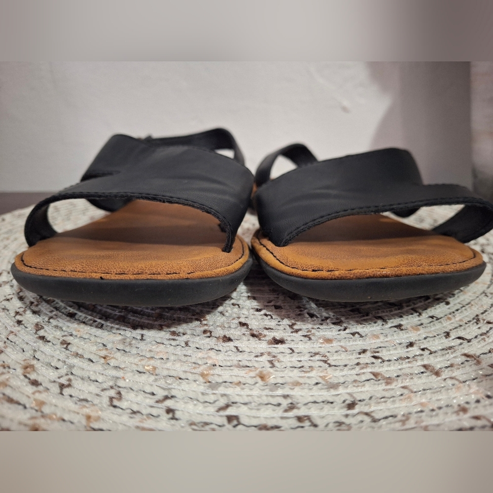 Boc Black Leather Slingback Comfort Sandals - Women's Size 8. - Picture 3 of 7